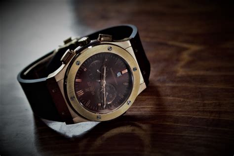 harga jam tangan hublot geneve big bang king|Hublot big bang watch.